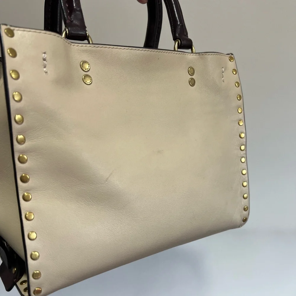 Coach Rogue 25 with Rivets - Picture 7 of 12
